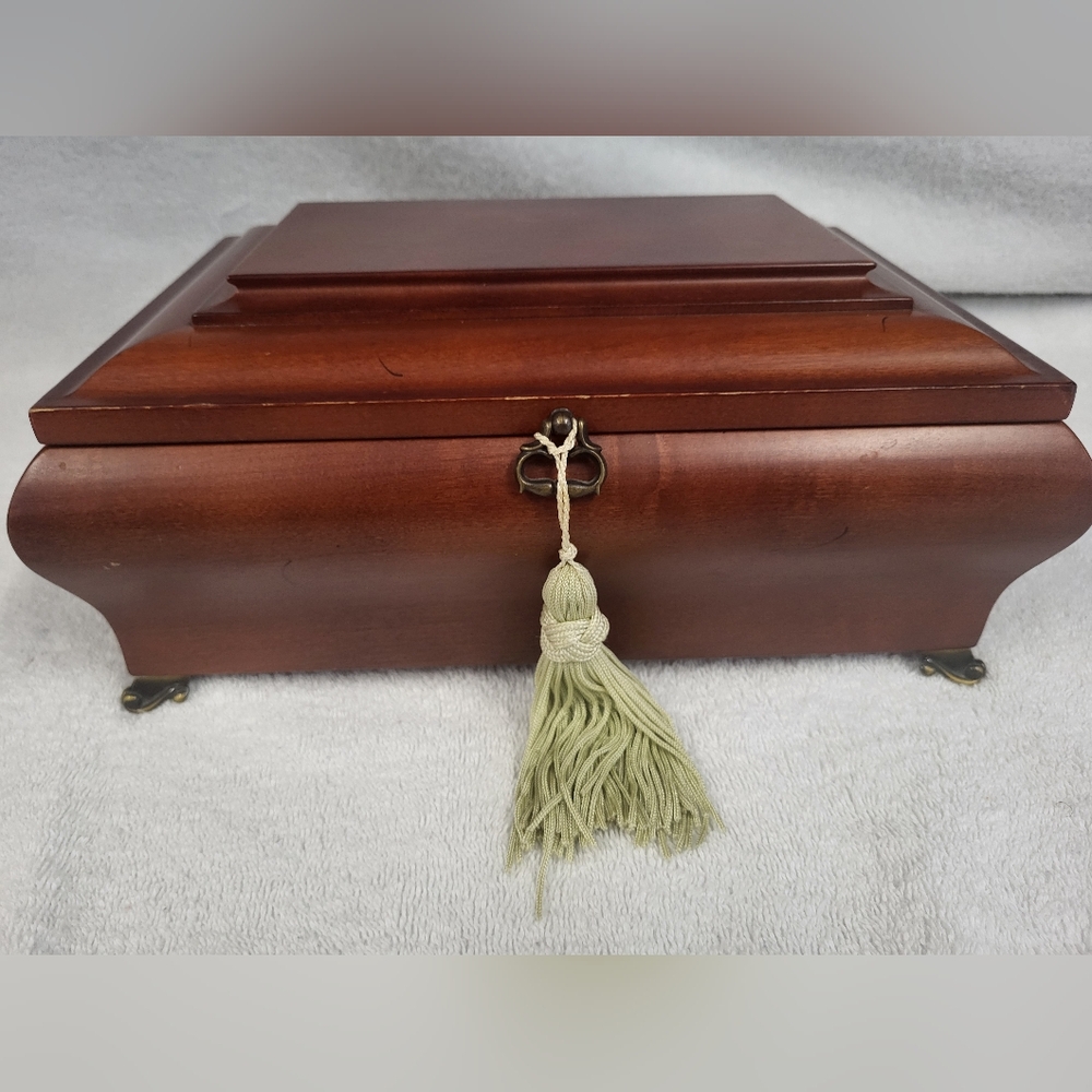 Early vintage inspired  Bombay wooden musical  jewelry box good condition
